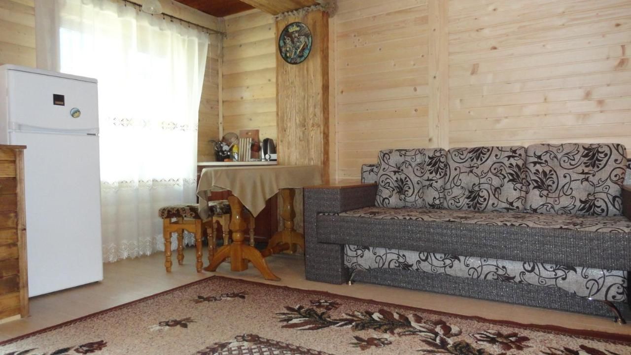 Номер Дом с 4 спальнями в Гостевой дом COTTAGE LISOVYCHOK Ворохта Украина