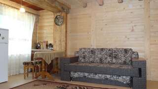 Гостевой дом Cottage Lisovychok Ворохта Номер-студио-8